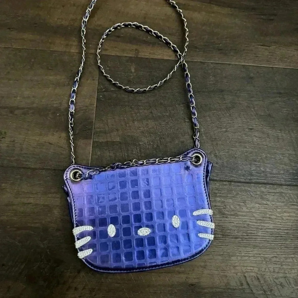 Hello kitty 5/$25 🎀Metallic chain mini purse Y2K - Picture 4 of 7